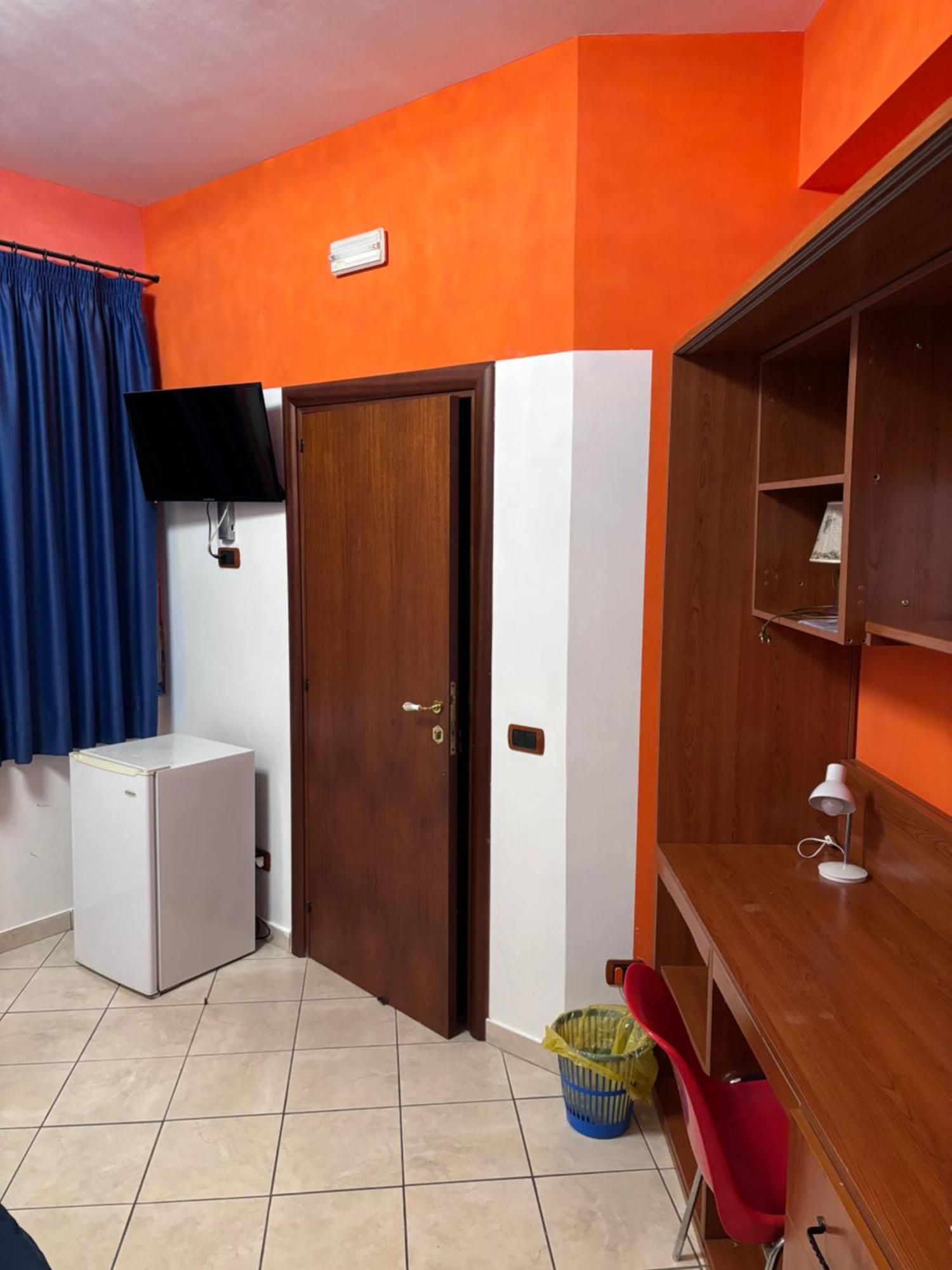 Le Soleil B&B Милаццо Экстерьер фото
