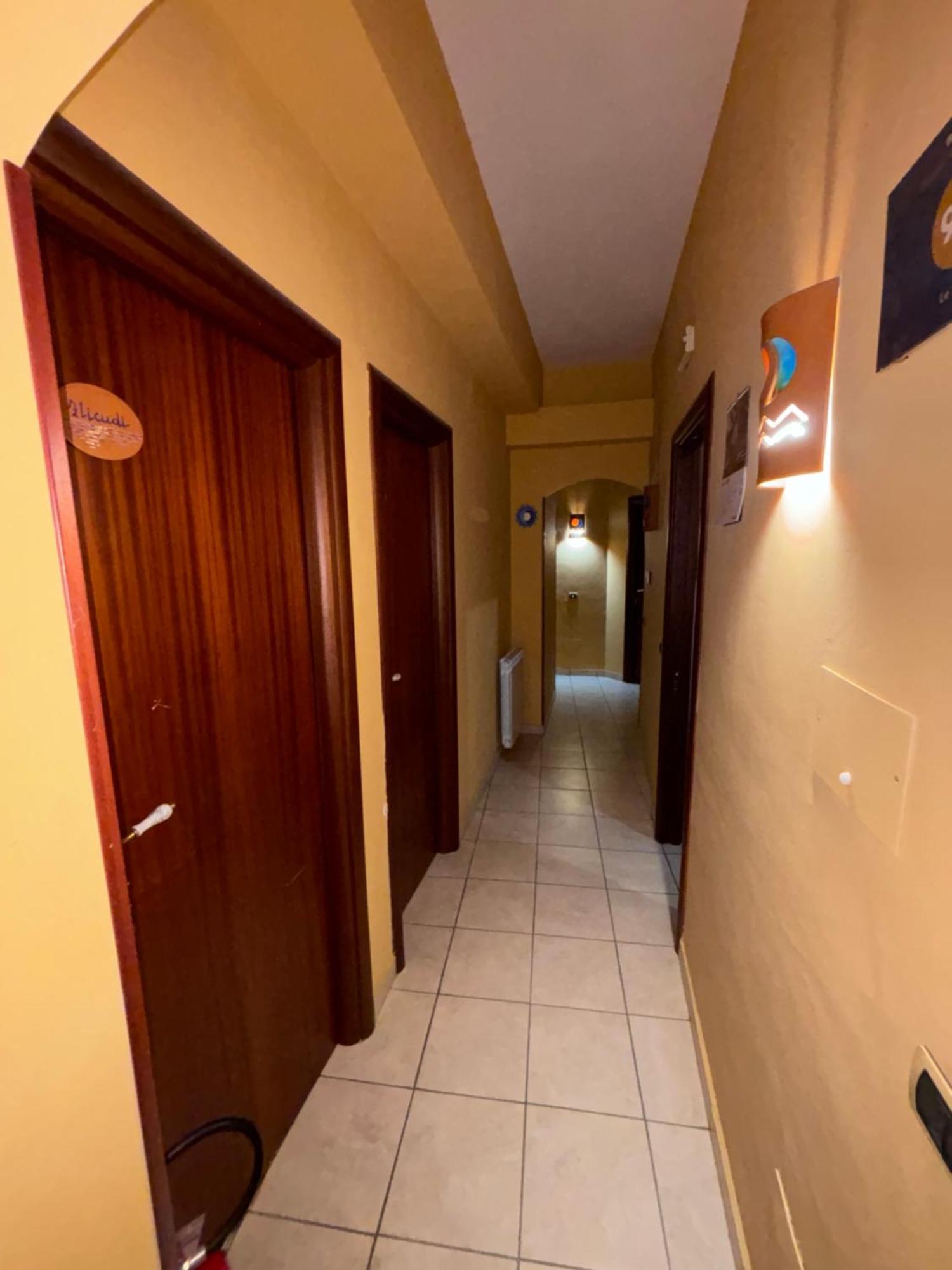 Le Soleil B&B Милаццо Экстерьер фото